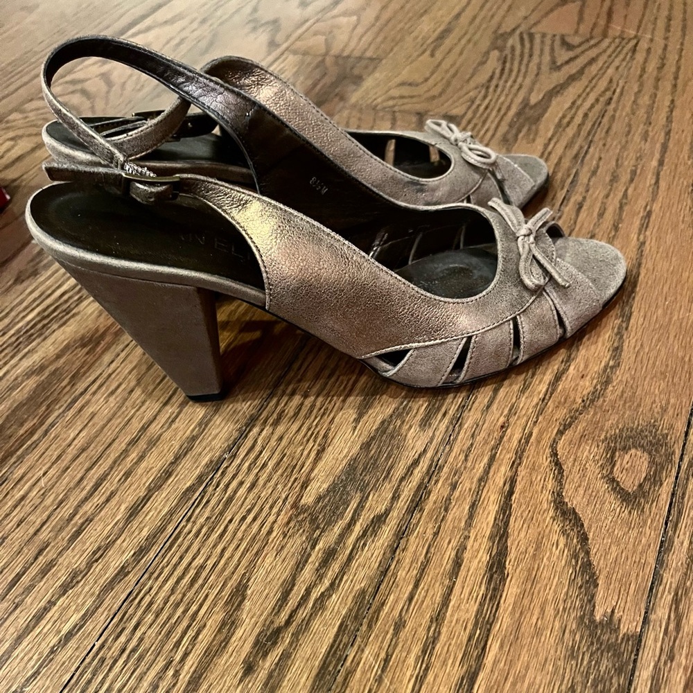 Vaneli Bronze 3.5” heel - Picture 5 of 5